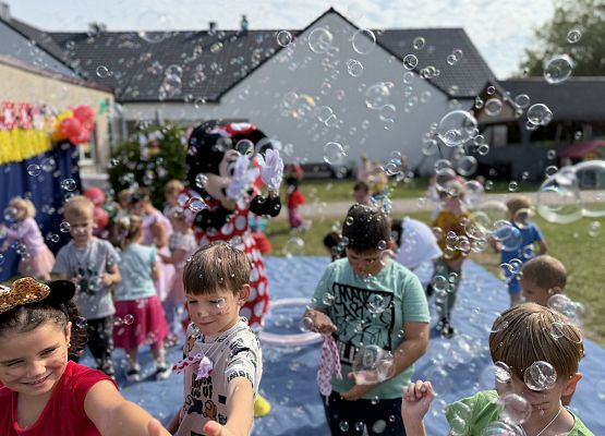 Grafika 108: 28.08.2025 Bal z Myszką Miki