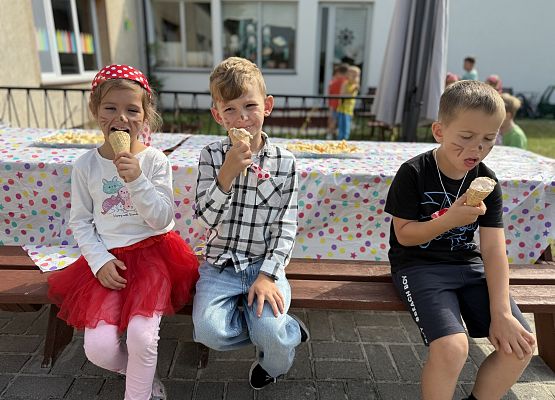 Grafika 118: 28.08.2025 Bal z Myszką Miki