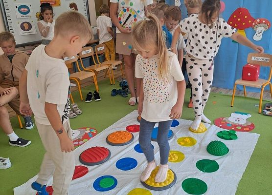 Grafika 3: 15.09.2025 Dzień Kropki w naszym przedszkolu