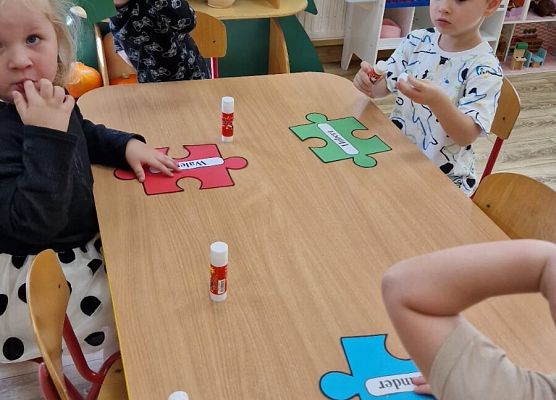 Grafika 24: 15.09.2025 Dzień Kropki w naszym przedszkolu