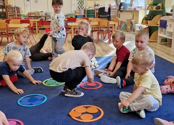 Grafika 31: 15.09.2025 Dzień Kropki w naszym przedszkolu