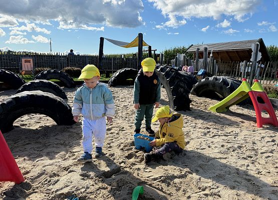 Grafika 57: 24.09.2025 Wycieczka na Farmę Alexa gr I