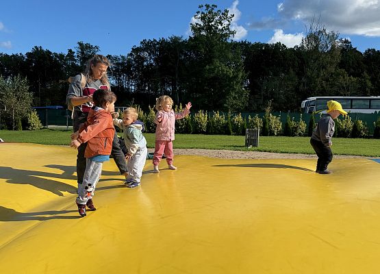 Grafika 63: 24.09.2025 Wycieczka na Farmę Alexa gr I