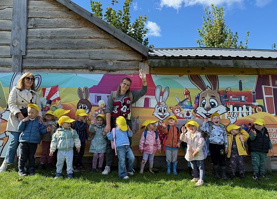 Grafika 91: 24.09.2025 Wycieczka na Farmę Alexa gr I