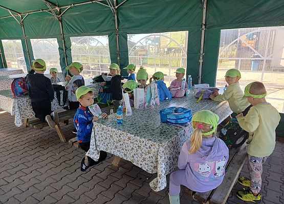 Grafika 20: 24.09.2025 Wycieczka na Farmę Alexa gr II