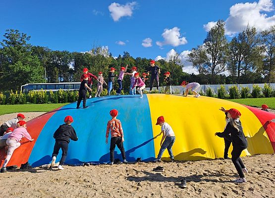 Grafika 2: 24.09.2025 Wycieczka na Farmę Alexa gr III