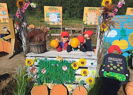 Grafika 11: 24.09.2025 Wycieczka na Farmę Alexa gr III