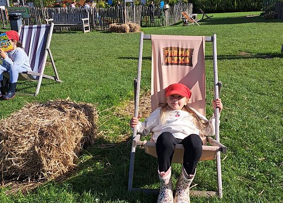 Grafika 176: 24.09.2025 Wycieczka na Farmę Alexa gr III