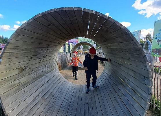 Grafika 183: 24.09.2025 Wycieczka na Farmę Alexa gr III