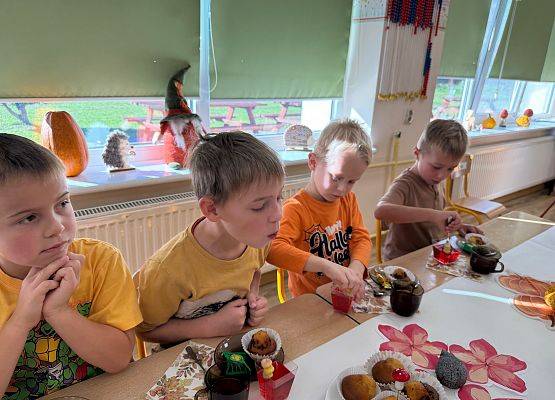 Grafika 98: 25.09.2025 Pożegnanie Lata i powitanie Jesieni!