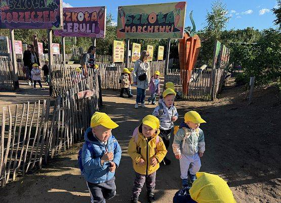 Grafika 19: 24.09.2025 Wycieczka na Farmę Alexa gr I