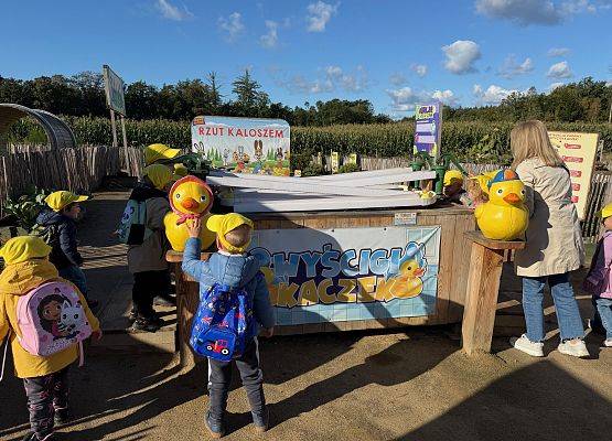 Grafika 20: 24.09.2025 Wycieczka na Farmę Alexa gr I