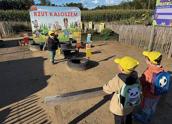 Grafika 27: 24.09.2025 Wycieczka na Farmę Alexa gr I