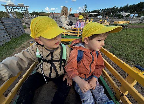 Grafika 40: 24.09.2025 Wycieczka na Farmę Alexa gr I