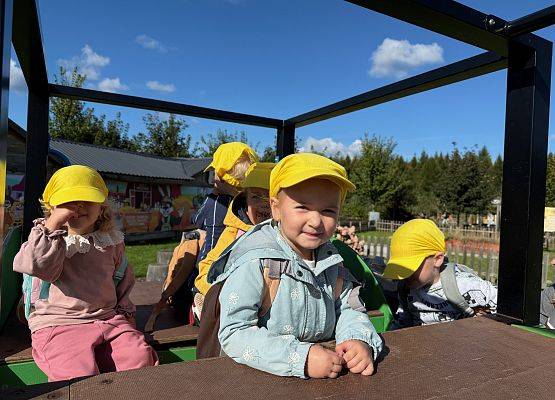 Grafika 89: 24.09.2025 Wycieczka na Farmę Alexa gr I