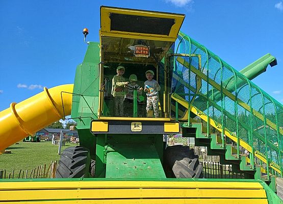 Grafika 7: 24.09.2025 Wycieczka na Farmę Alexa gr II