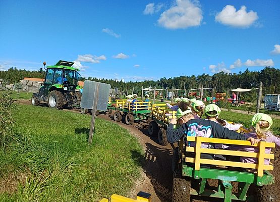Grafika 8: 24.09.2025 Wycieczka na Farmę Alexa gr II