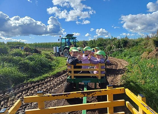 Grafika 11: 24.09.2025 Wycieczka na Farmę Alexa gr II