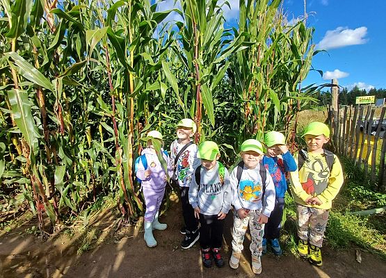 Grafika 23: 24.09.2025 Wycieczka na Farmę Alexa gr II
