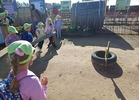 Grafika 30: 24.09.2025 Wycieczka na Farmę Alexa gr II