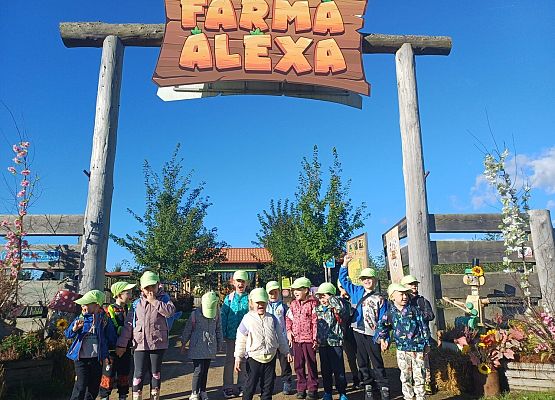 Grafika 76: 24.09.2025 Wycieczka na Farmę Alexa gr II