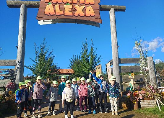 Grafika 79: 24.09.2025 Wycieczka na Farmę Alexa gr II