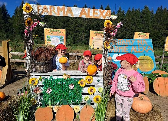 Grafika 17: 24.09.2025 Wycieczka na Farmę Alexa gr III