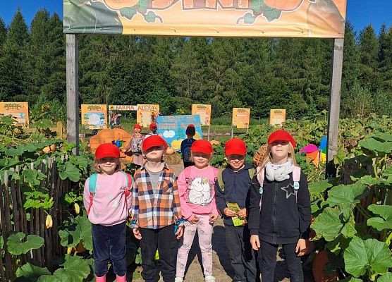 Grafika 18: 24.09.2025 Wycieczka na Farmę Alexa gr III