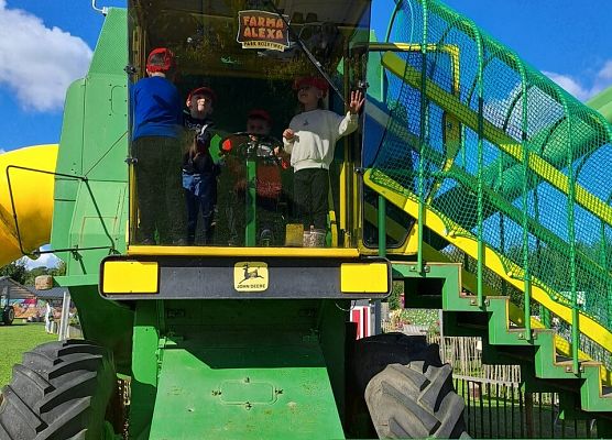 Grafika 30: 24.09.2025 Wycieczka na Farmę Alexa gr III