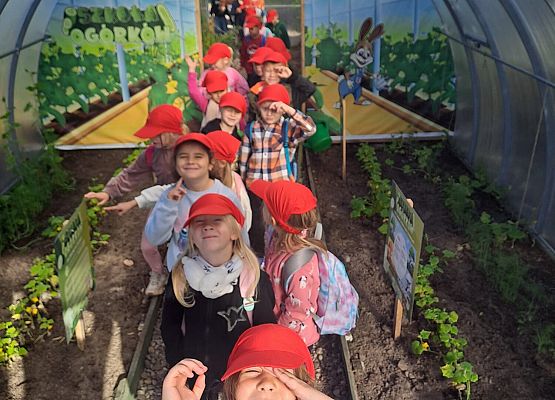 Grafika 41: 24.09.2025 Wycieczka na Farmę Alexa gr III