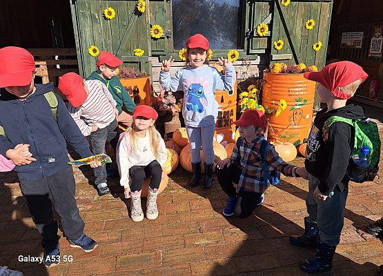 Grafika 147: 24.09.2025 Wycieczka na Farmę Alexa gr III