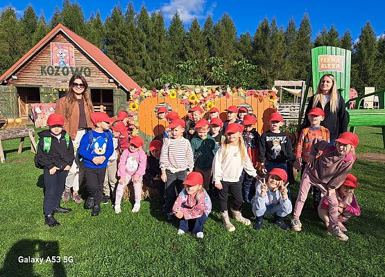 Grafika 150: 24.09.2025 Wycieczka na Farmę Alexa gr III