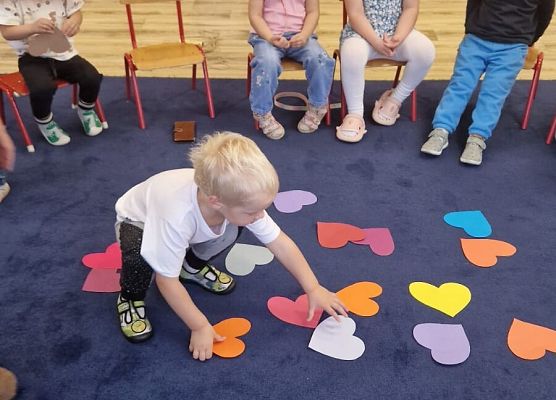 Grafika 25: 30.09.2025 Dzień Chłopaka w naszym przedszkolu!