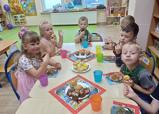 Grafika 38: 30.09.2025 Dzień Chłopaka w naszym przedszkolu!