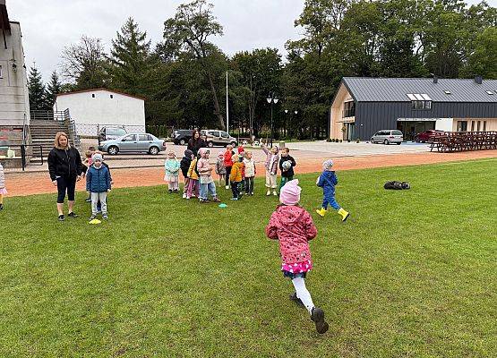 Grafika 52: 30.09.2025 Sportowe emocje na stadionie w Charbrowie!