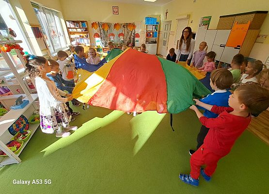 Grafika 6: 02.10.2025 Dzień kolorów szczęścia w naszym przedszkolu!