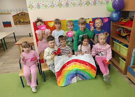Grafika 28: 02.10.2025 Dzień kolorów szczęścia w naszym przedszkolu!