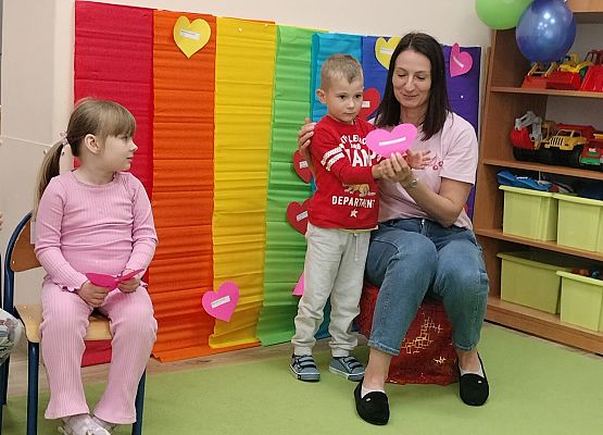 Grafika 32: 02.10.2025 Dzień kolorów szczęścia w naszym przedszkolu!