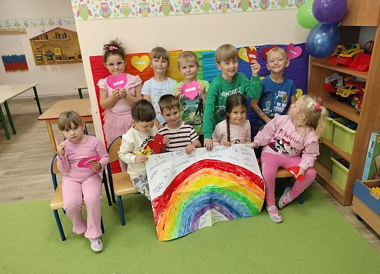 Grafika 39: 02.10.2025 Dzień kolorów szczęścia w naszym przedszkolu!