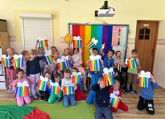 Grafika 64: 02.10.2025 Dzień kolorów szczęścia w naszym przedszkolu!