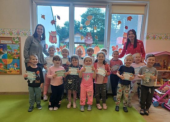 Grafika 1: 03.10.2025 Zakończenie Tygodnia Szcześcia gr II