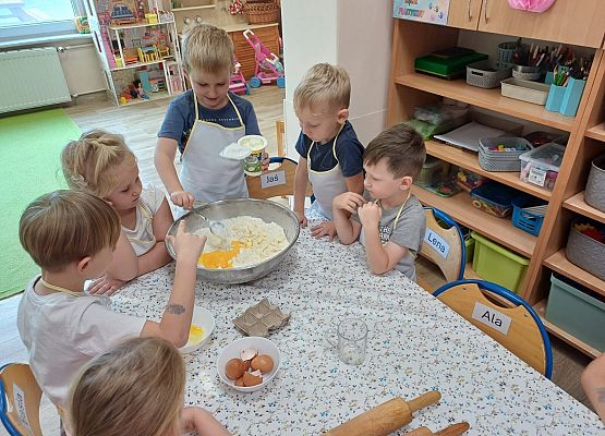 Grafika 4: 03.10.2025 Zakończenie Tygodnia Szcześcia gr II