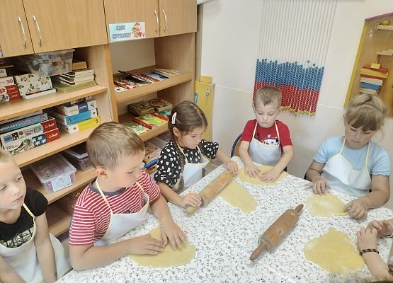 Grafika 31: 03.10.2025 Zakończenie Tygodnia Szcześcia gr II