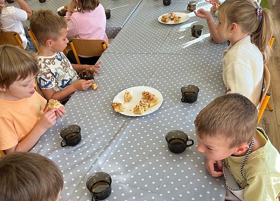 Grafika 11: 03.10.2025 Zajęcia kulinarne gr III