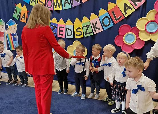Grafika 1: 22.10.2025 Pasowanie na przedszkolaka
