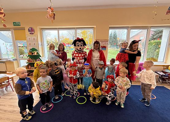 Grafika 33: 05.11.2025 Dzień Postaci z Bajek gr I