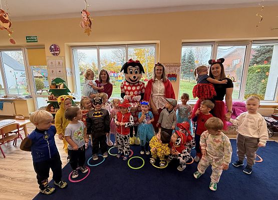 Grafika 34: 05.11.2025 Dzień Postaci z Bajek gr I