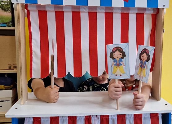 Grafika 2: 05.11.2025 Dzień Postaci z Bajek gr I