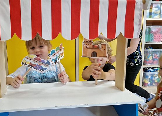 Grafika 3: 05.11.2025 Dzień Postaci z Bajek gr I