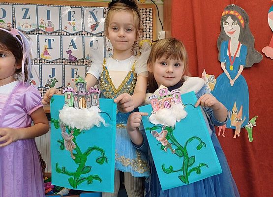 Grafika 21: 05.11.2025 Dzień Postaci z Bajek gr II